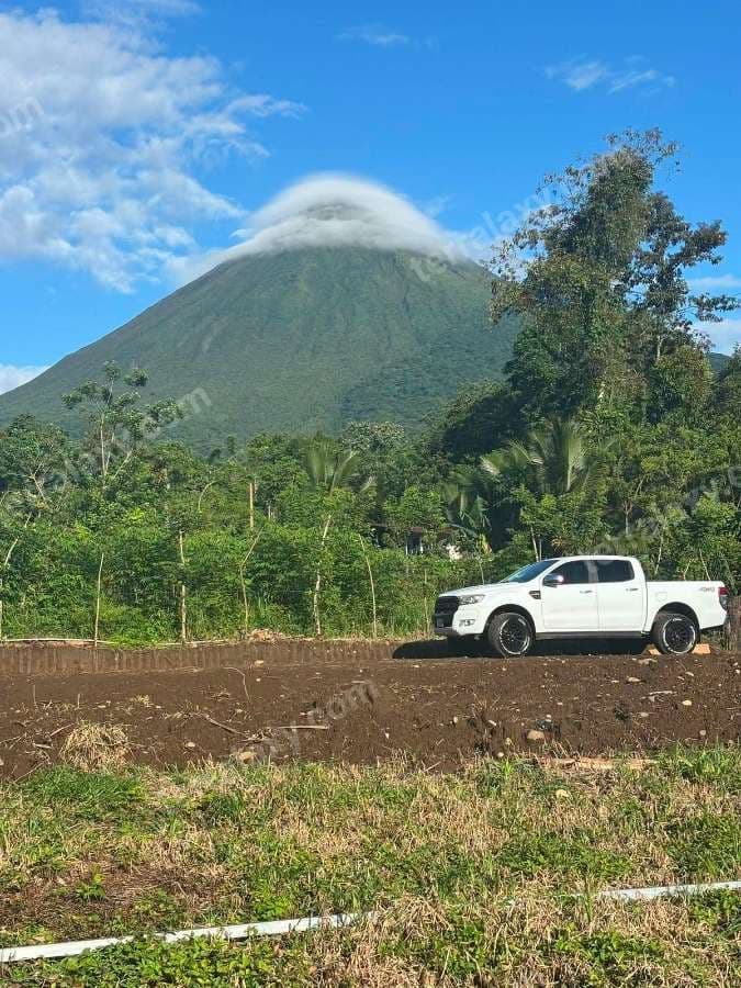 Lote con Super Vista al Volcán en La Fortuna