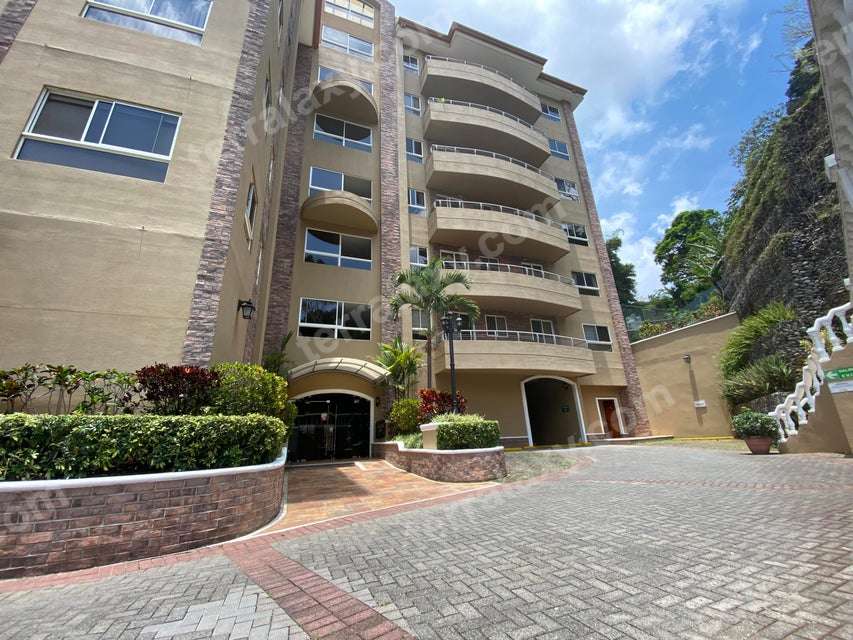 Alquiler de Apartamento en Escazú-San Rafael. RAH 26-633