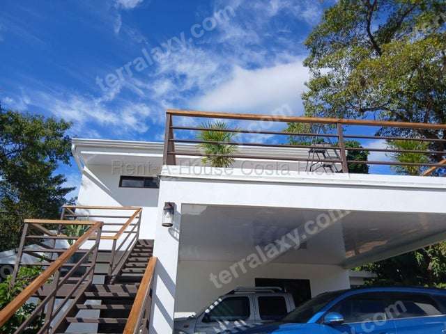 Alquiler de Hermoso Apartamento Tipo Estudio AMUEBLADO en Santa Cruz-Tamarindo. RAH 27-530