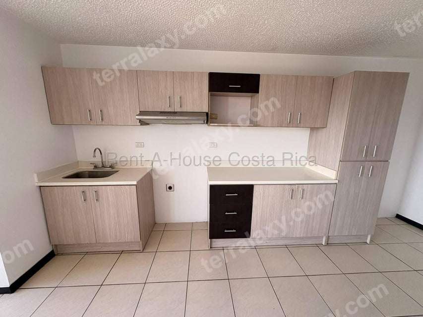 Alquiler de Apartamento en San Rafael de Alajuela. RAH 27-445