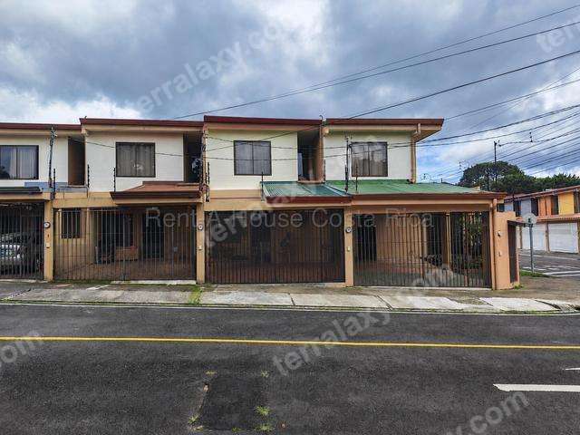 Venta de Casa en Granadilla de Curridabat. RAH 27-470