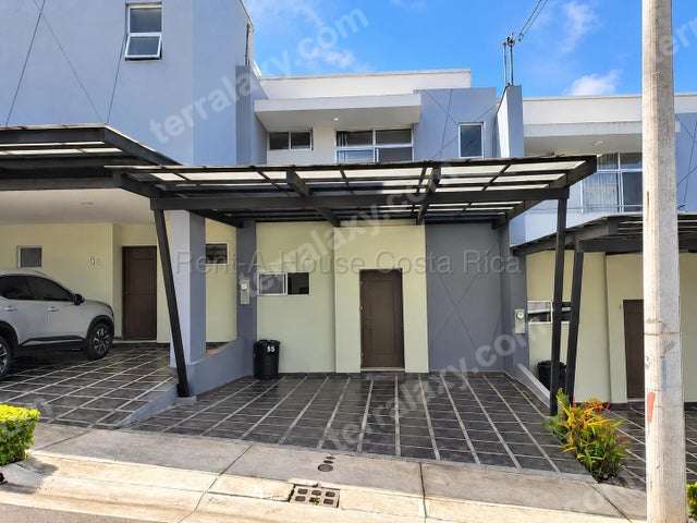 Venta de Casa en Santo Domingo de Heredia. RAH 27-884