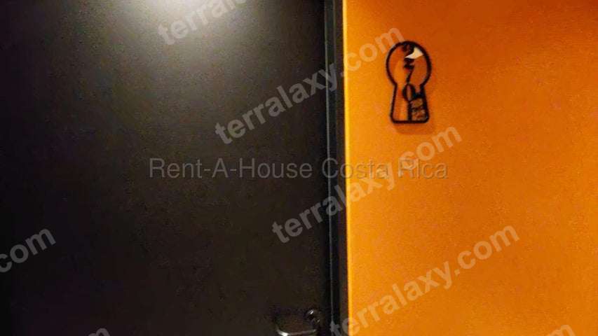 Alquiler de Apartamento AMUEBLADO en Barrio Escalante. RAH 27-952