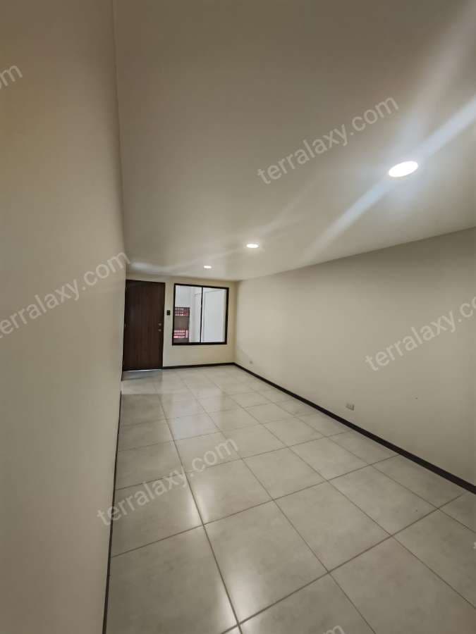 CASA REMODELADA EN VENTA | CURRIDABAT