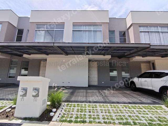 Alquiler de Casa en Santo Domingo-San Vicente, Heredia. RAH 27-465