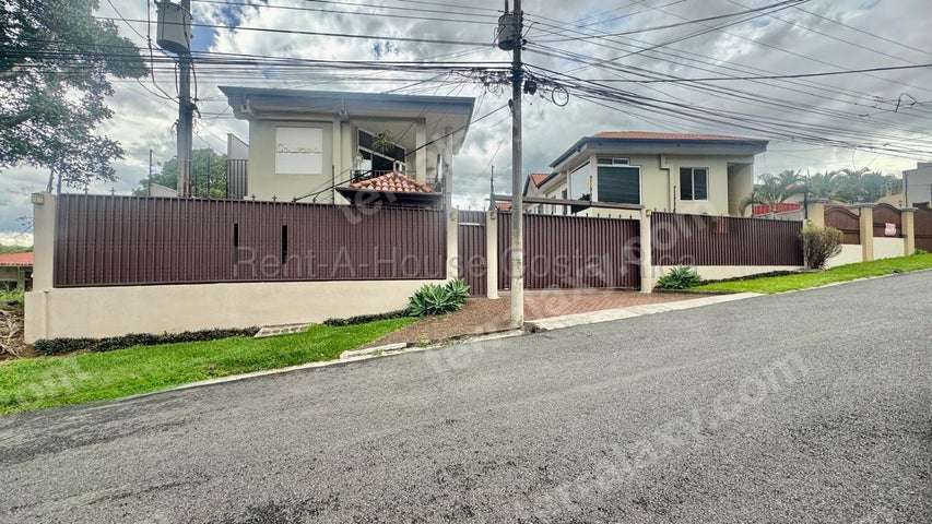 Venta de Apartamento en Belén-La Asunción. RAH 27-576
