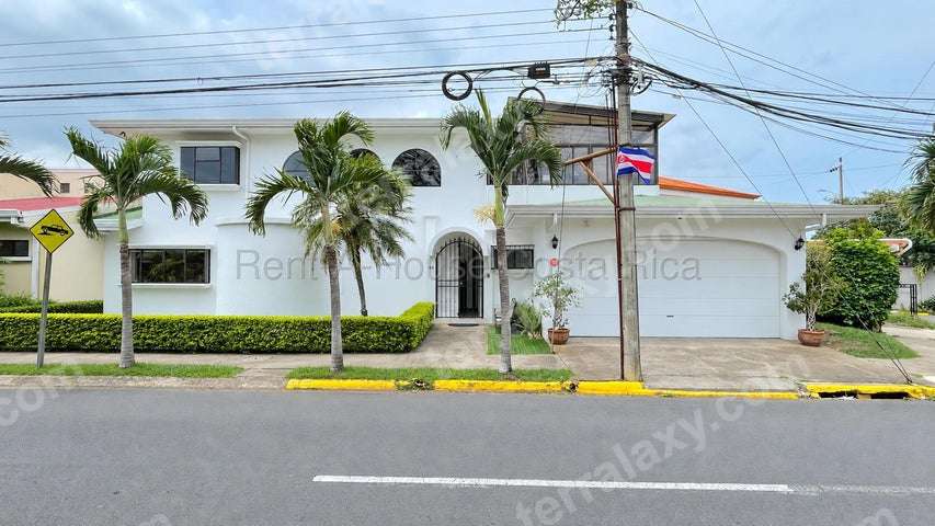 Venta de Casa en Ulloa-Heredia. RAH 27-623