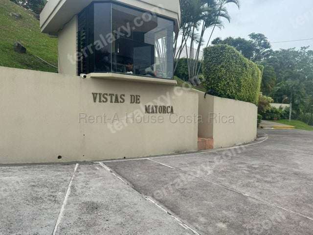 Venta de Apartamento de lujo en vistas de Mayorca, San Rafael de Escazú. RAH 27-671