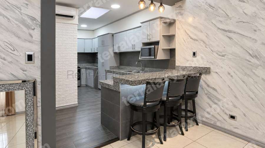 Casa en venta en Rohrmoser remodelada | 3 habitaciones
