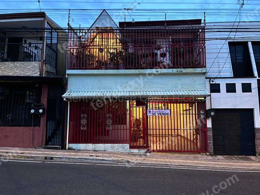 Venta de 2 Casas en San Pablo de Heredia. RAH 27-42