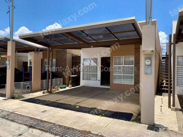 Venta de Casa en CONDOMINIO CIUDAD DEL VALLE en El Guarco-El Tejar. RAH 27-468